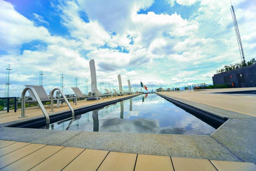 Galeria Plaza San Jeronimo Hotell Mexico City Bekvämligheter bild The rooftop pool at the hotel