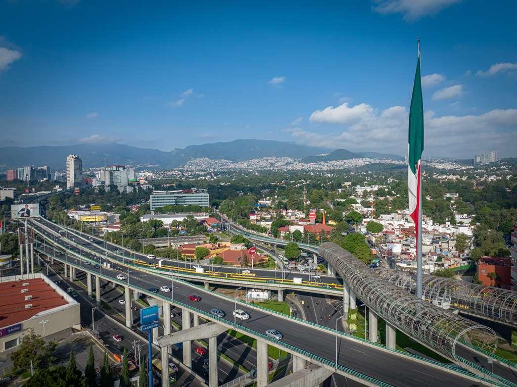 Galeria Plaza San Jeronimo Hotell Mexico City Bekvämligheter bild View of the city from the Torre de los Homenajes